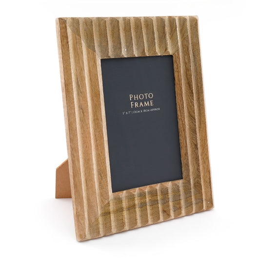 5X7in Ribbed Wooden Photo Frame - Fulleylove Woodworking